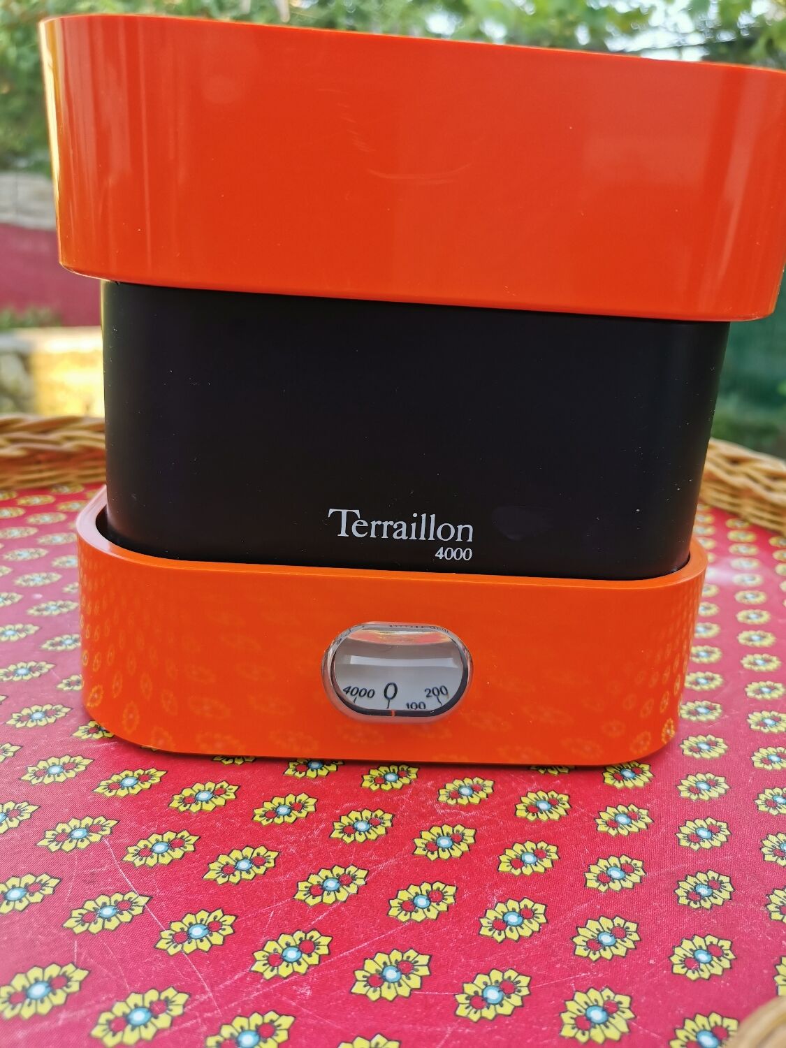 Orange Terraillon scale with box