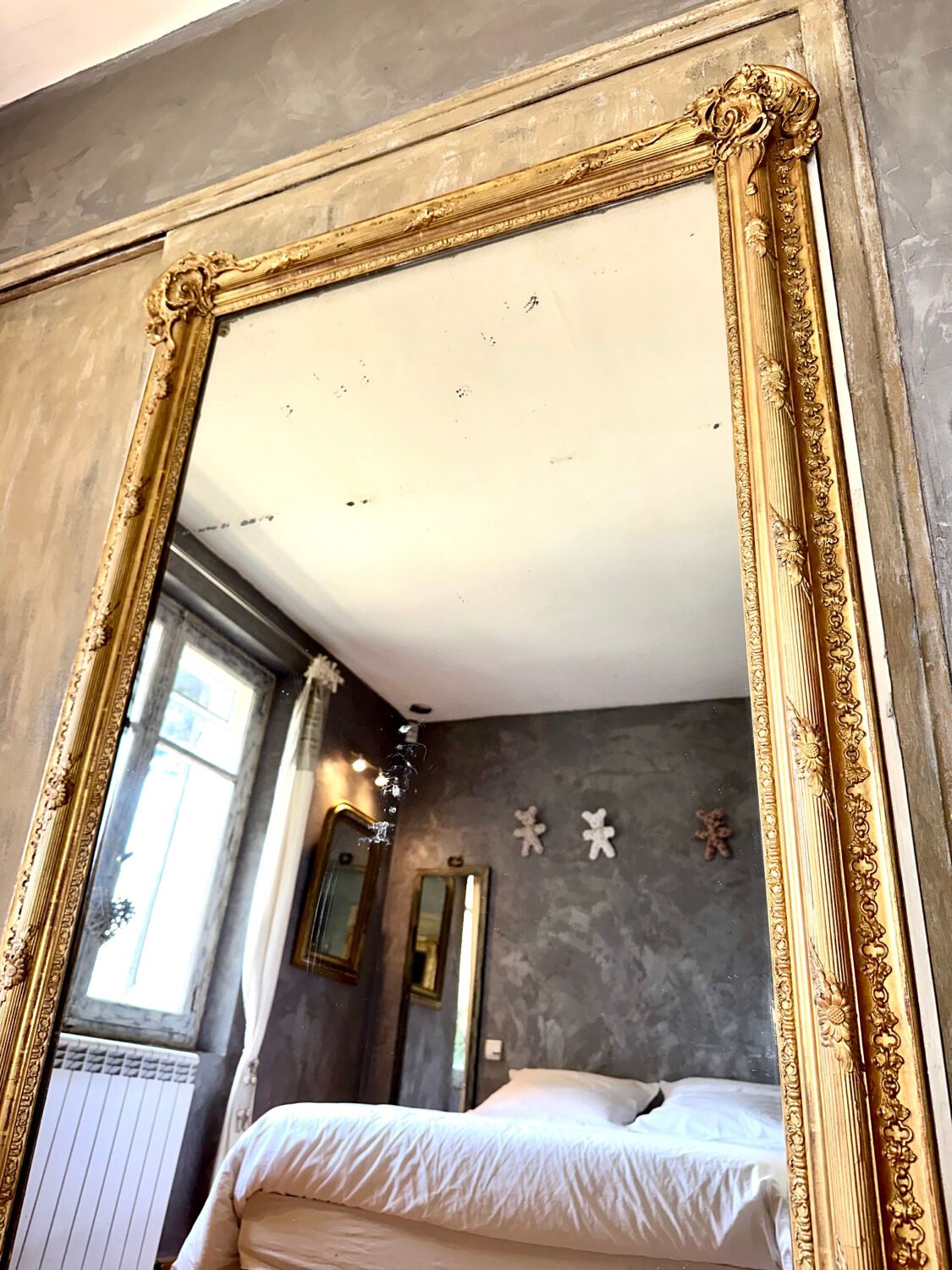 Restoration period mirror