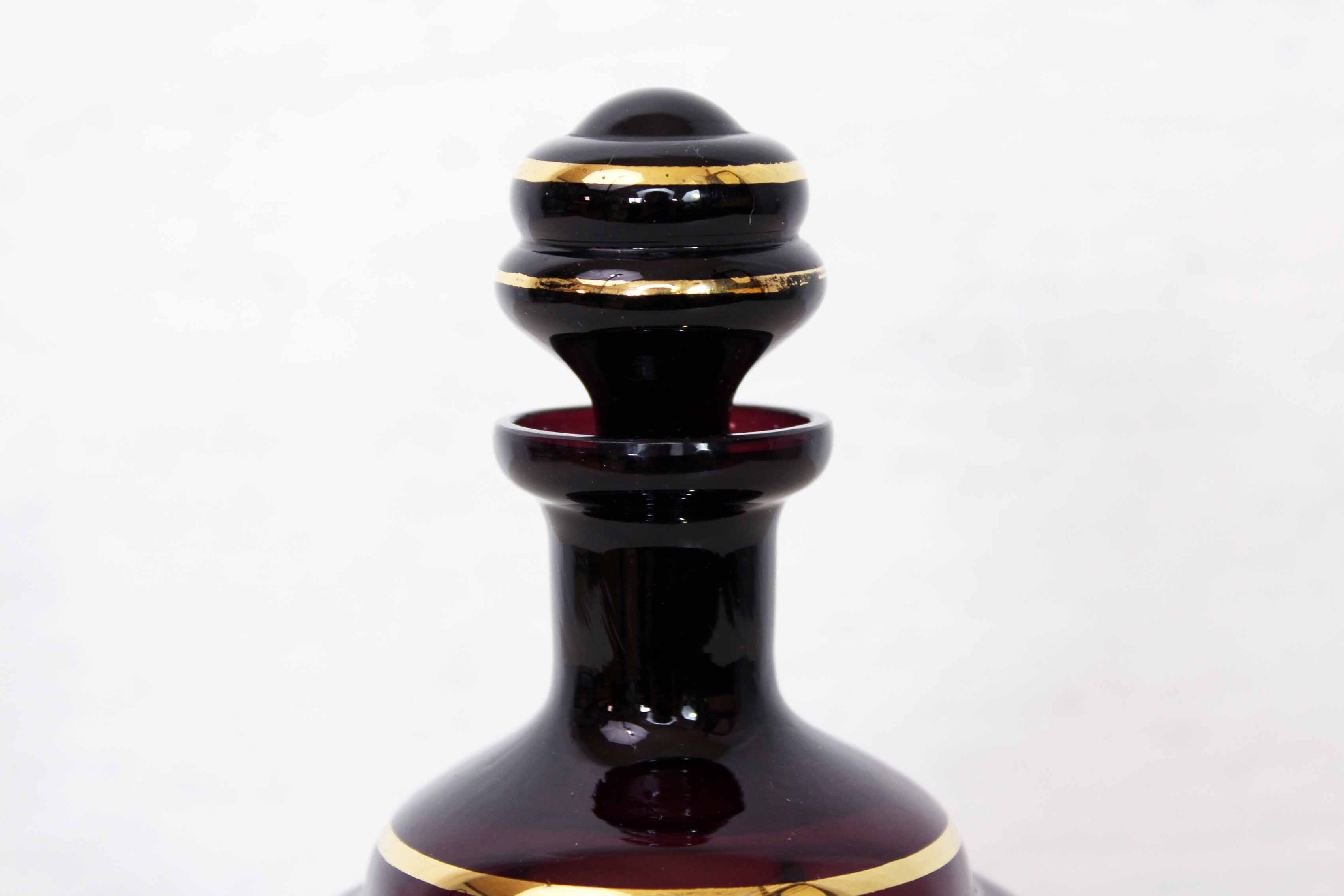 Carafe années 50 en verre fumé