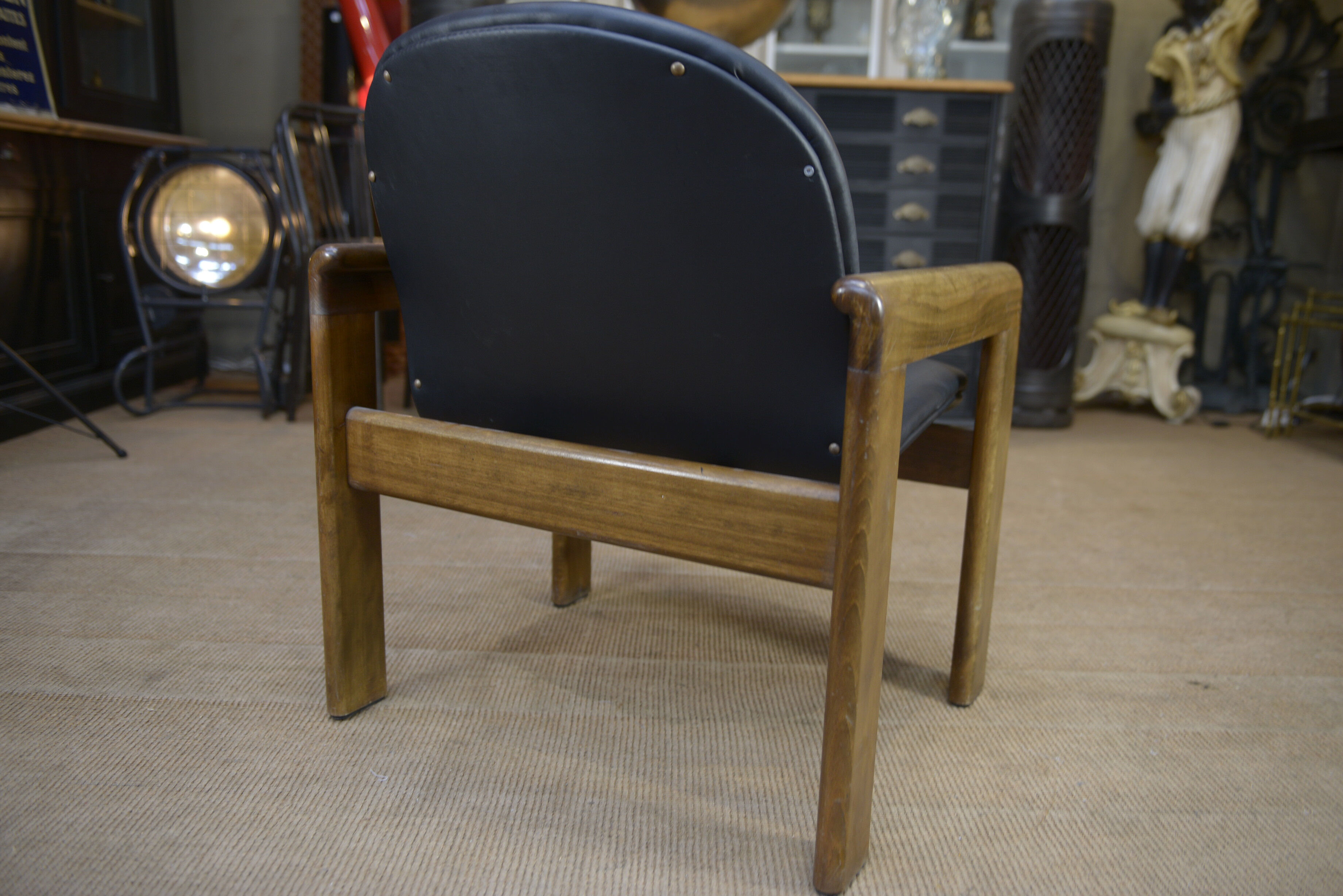Leather and beech armchair Vintage 1970