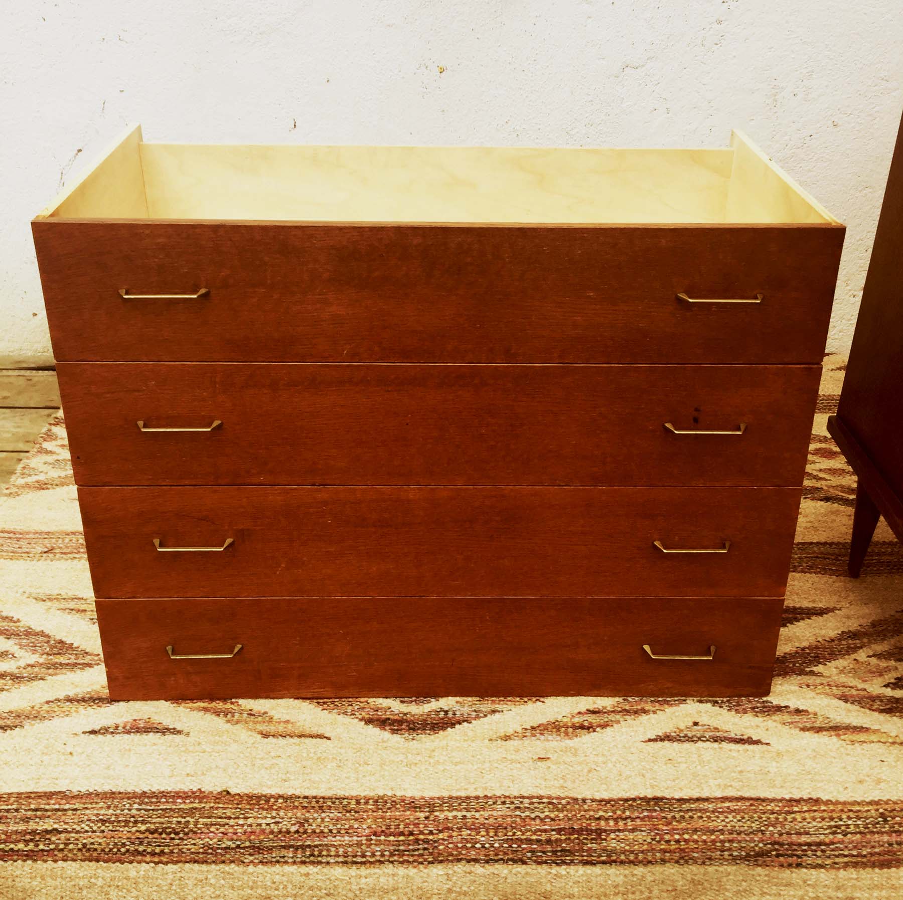 Vintage chest of drawers 1960
