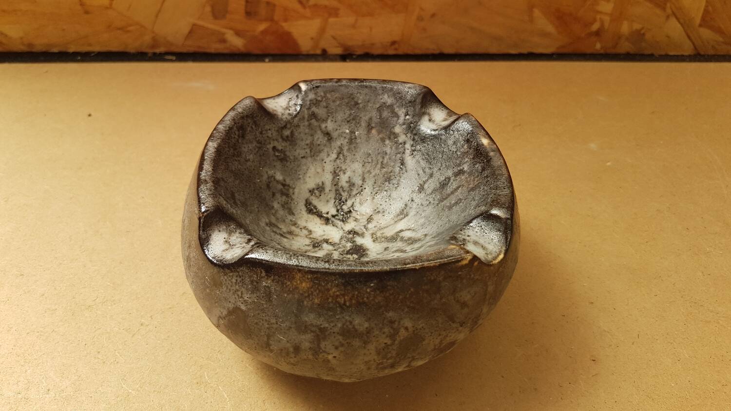 Old gray ceramic ashtray 70s vintage