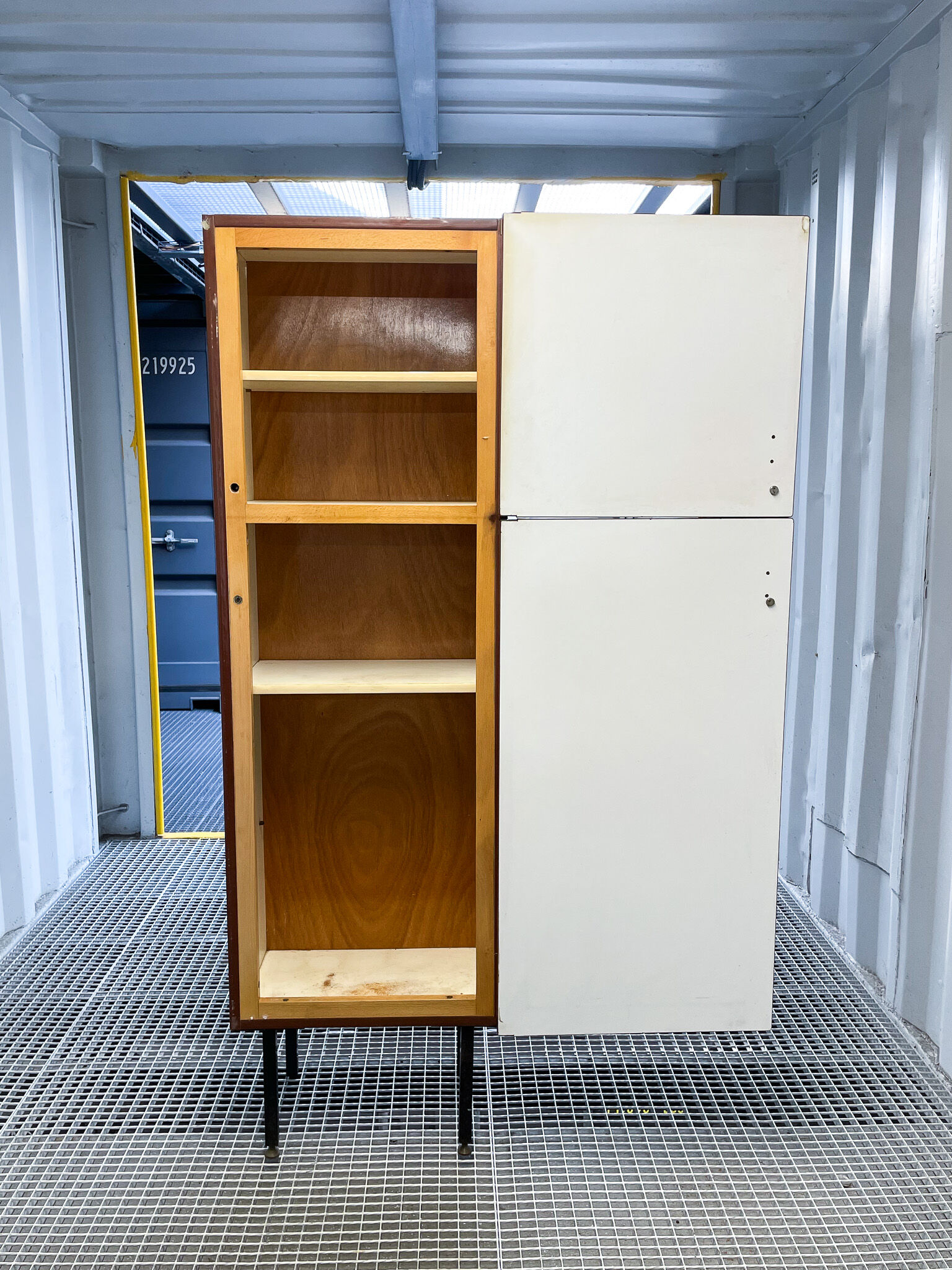 Complete kitchen in formica from the 60s