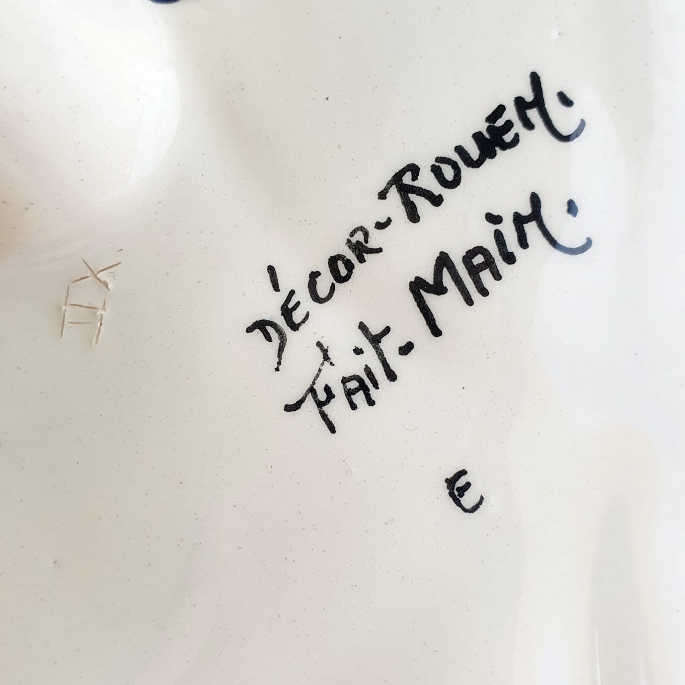 Gardener in Rouen earthenware