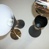 Pair of diabolo appliques