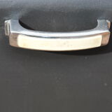 Renovated buffet in Mondrian colors