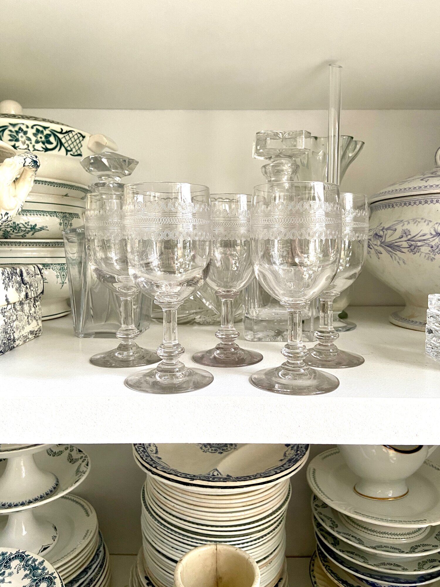 5 engraved glass stemmed glasses