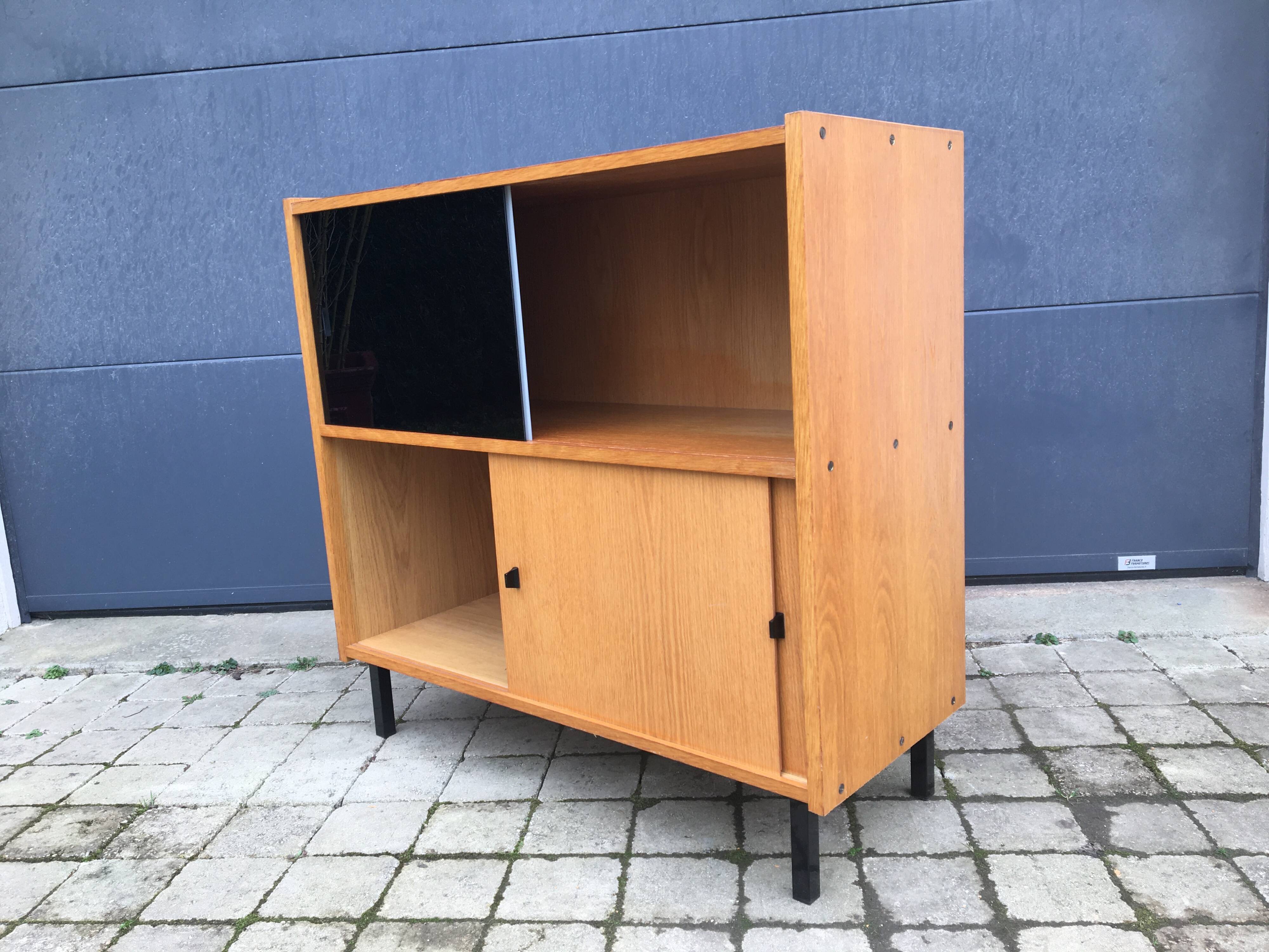 Vintage bookcase/storefront