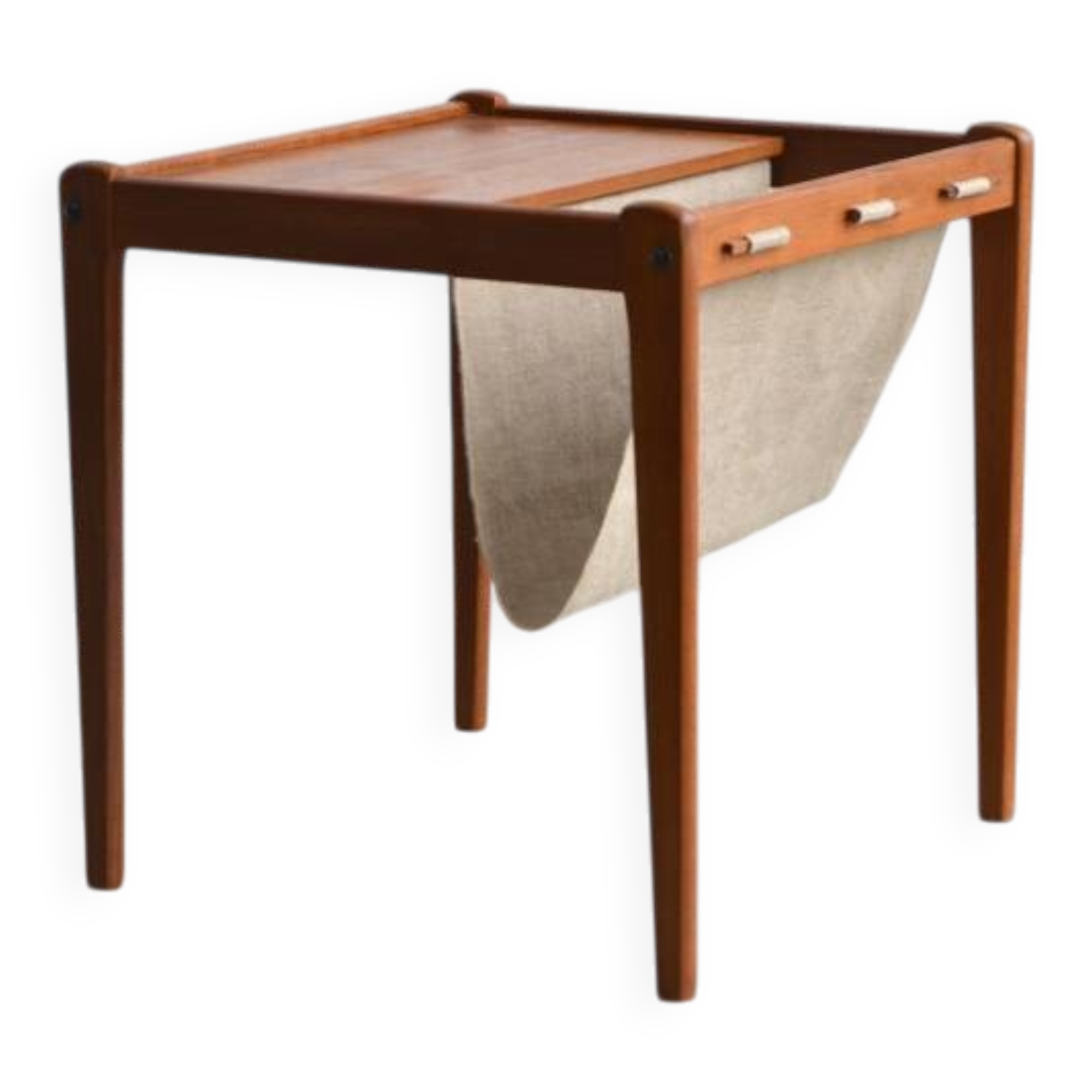 Side table by BRDR Furbo