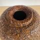 Vase boule brutaliste en céramique années 70