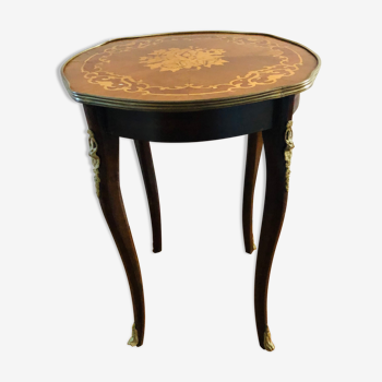 Pedestal table in marquetry