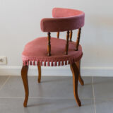 Pink velvet chair