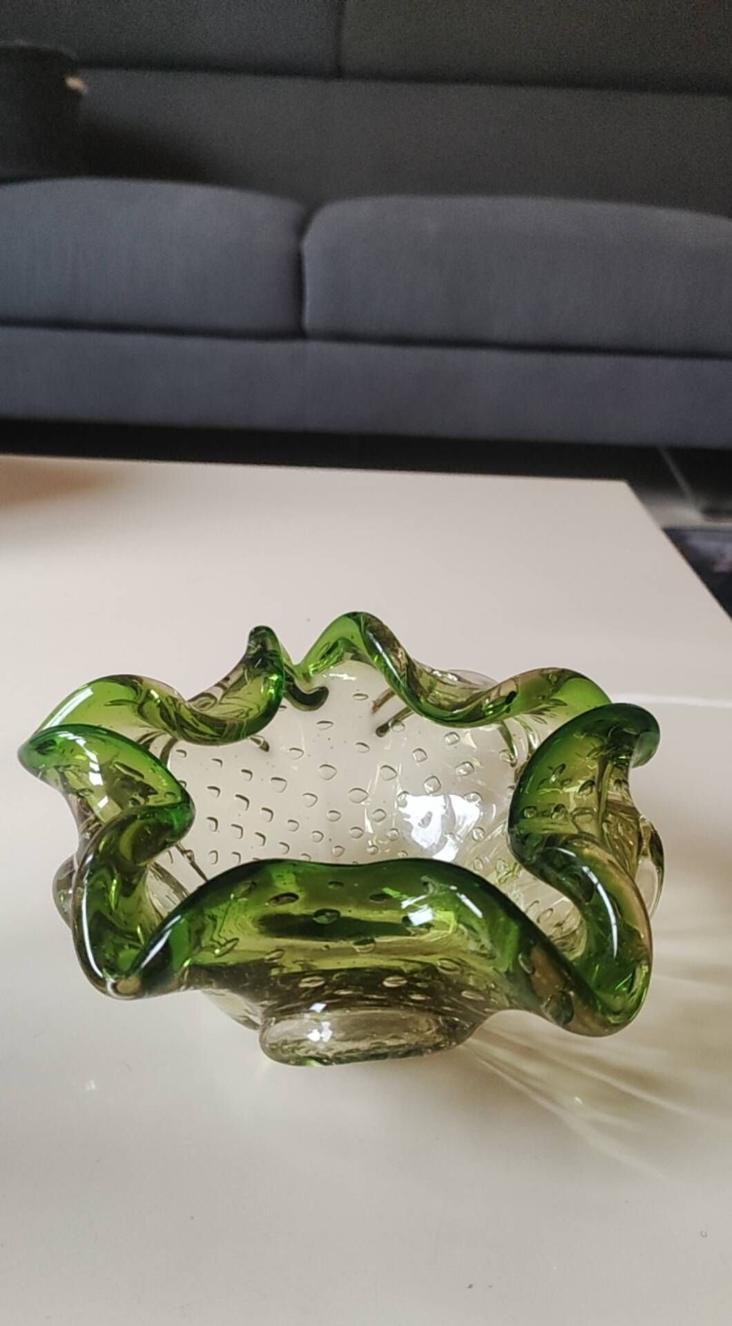 Pocket Video/Bullicante Ashtray Murano. Made of Art Glass. Diameter 19 cm.