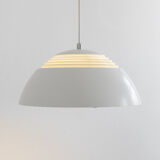Suspension AJ Royal 37 par Arne Jacobsen