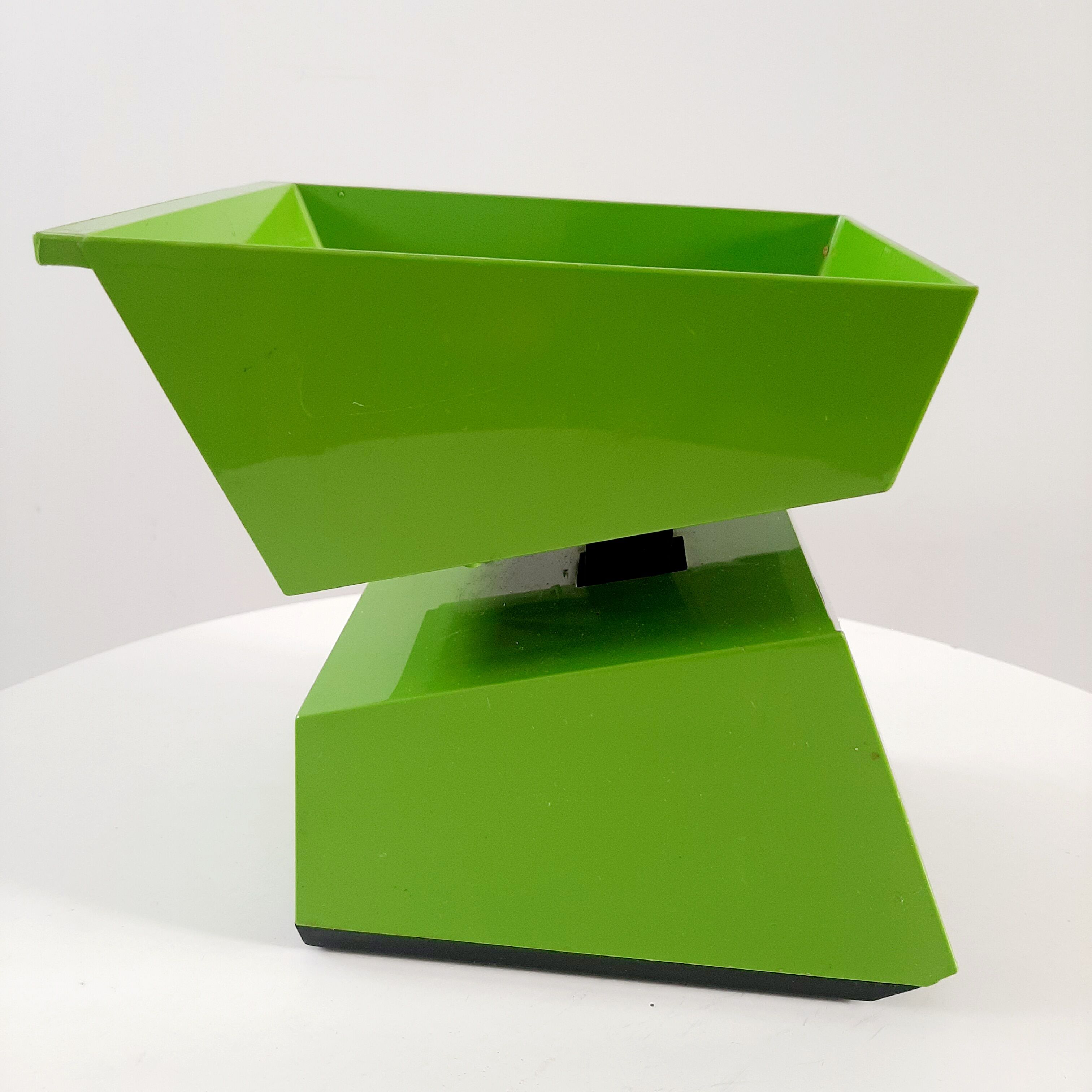 Balance de cuisine vintage verte EKS