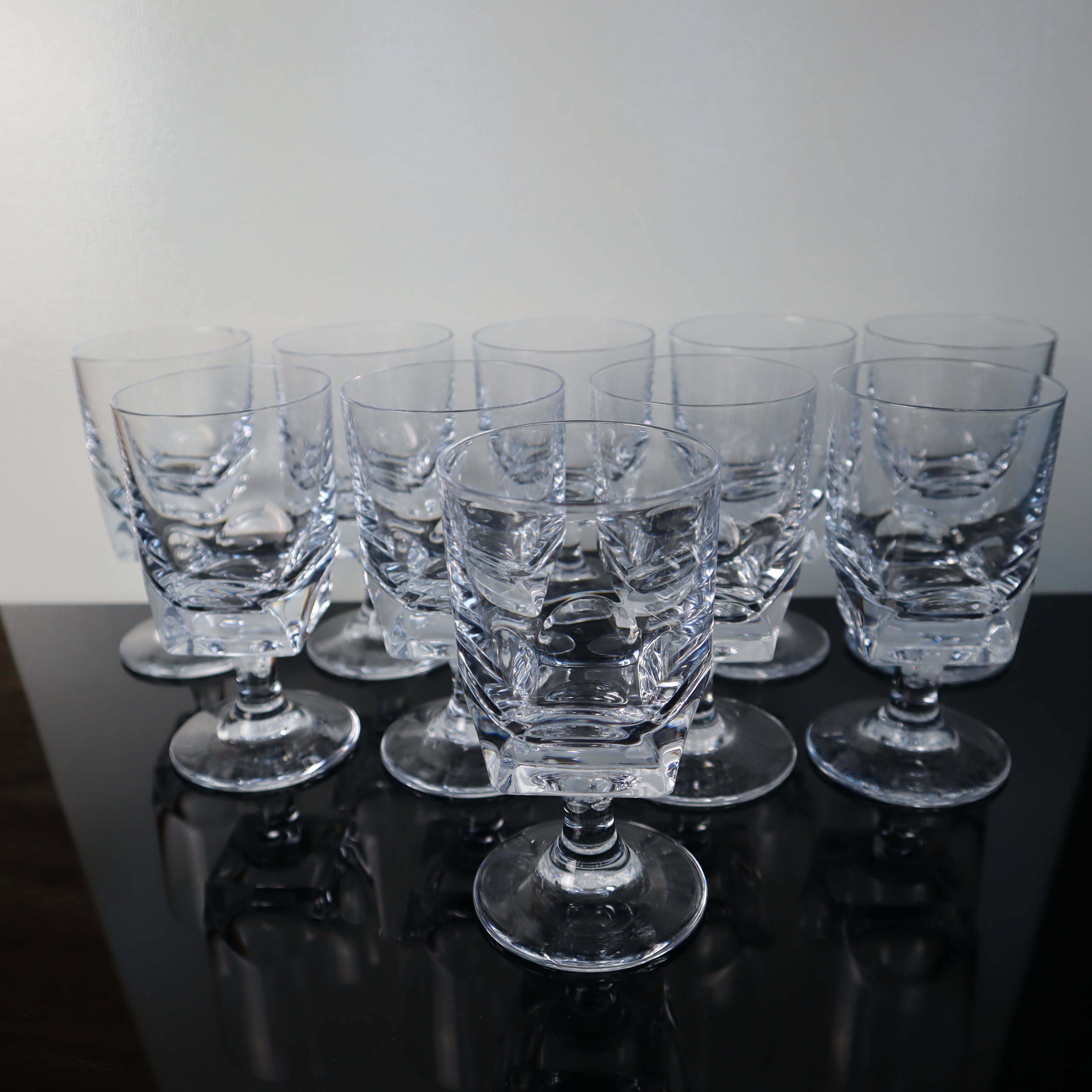 10 Antique red wine glasses in Sèvres Crystal Arezzo model