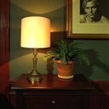 Lampe à poser avec abat-jour, ancien flambeau en bronze style Louis XVI 50 cm C757