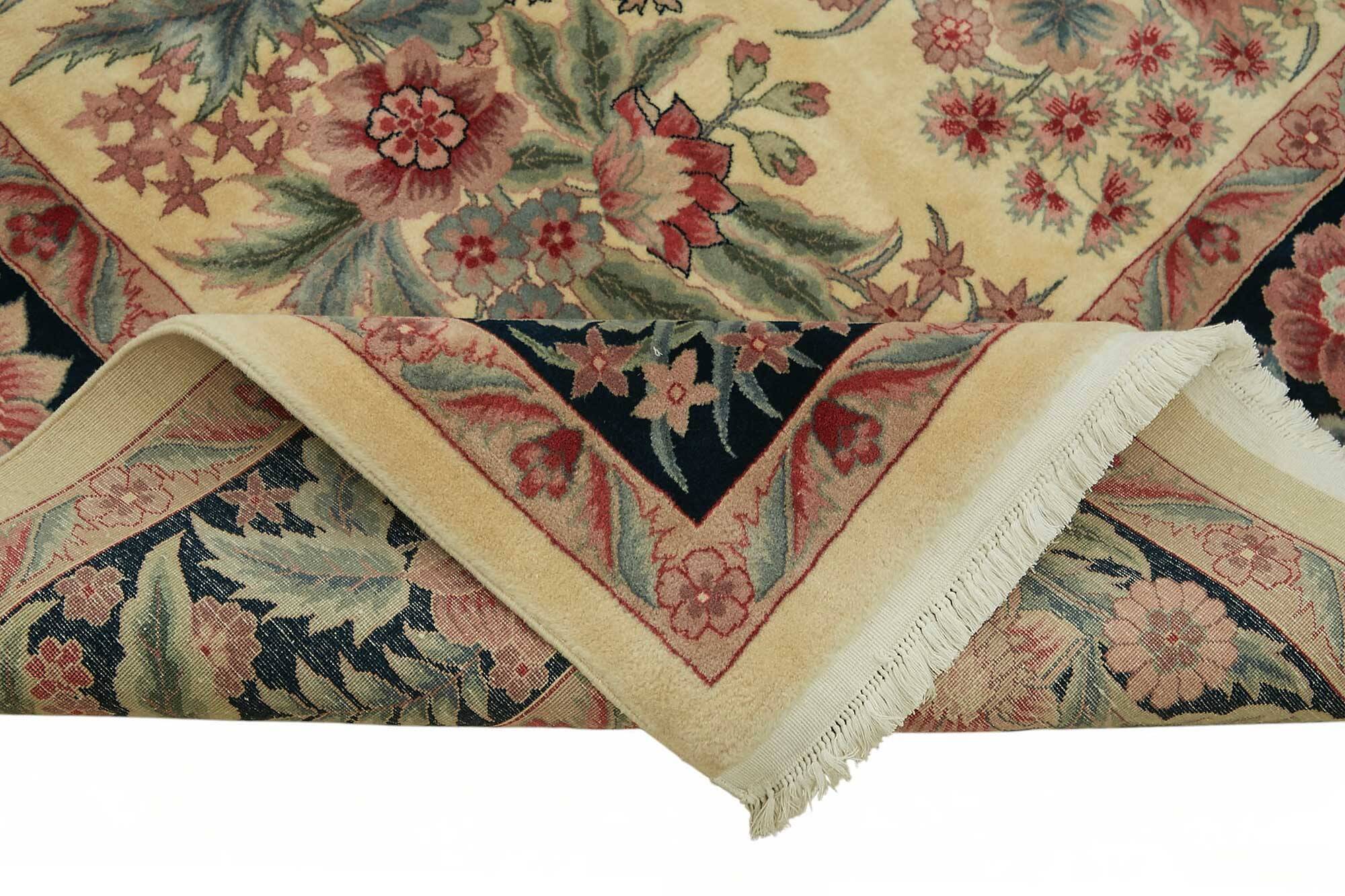 Turkish Handknotted Wool Oushak Rug 278 cm x 370 cm