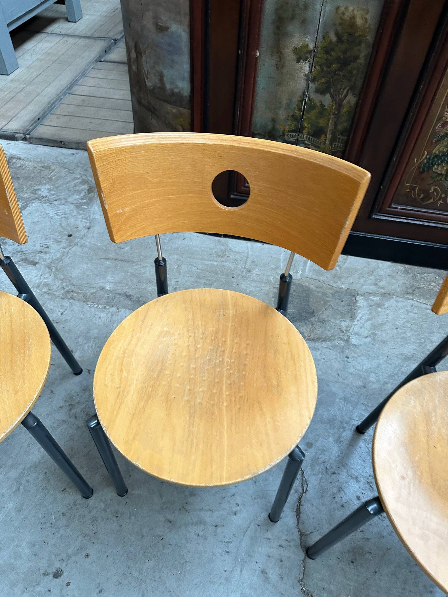 Suite de 6 chaises Années 80