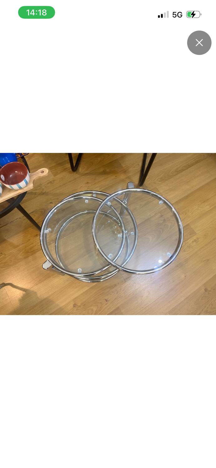 Vintage coffee table leitmotiv