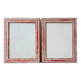 Set of 2 red & white patinated wooden frames