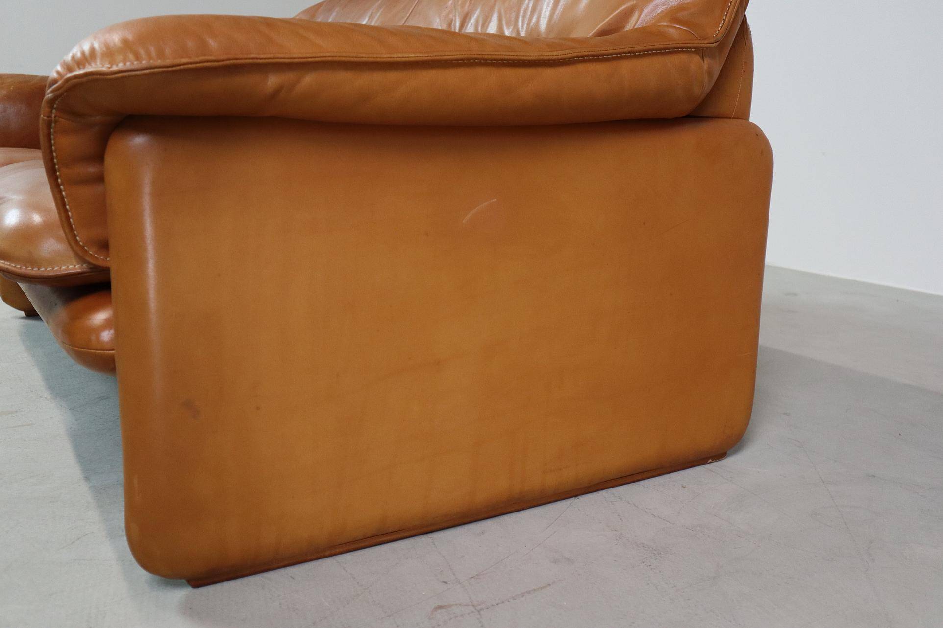 Canapé DS-16 en cuir cognac de De Sede