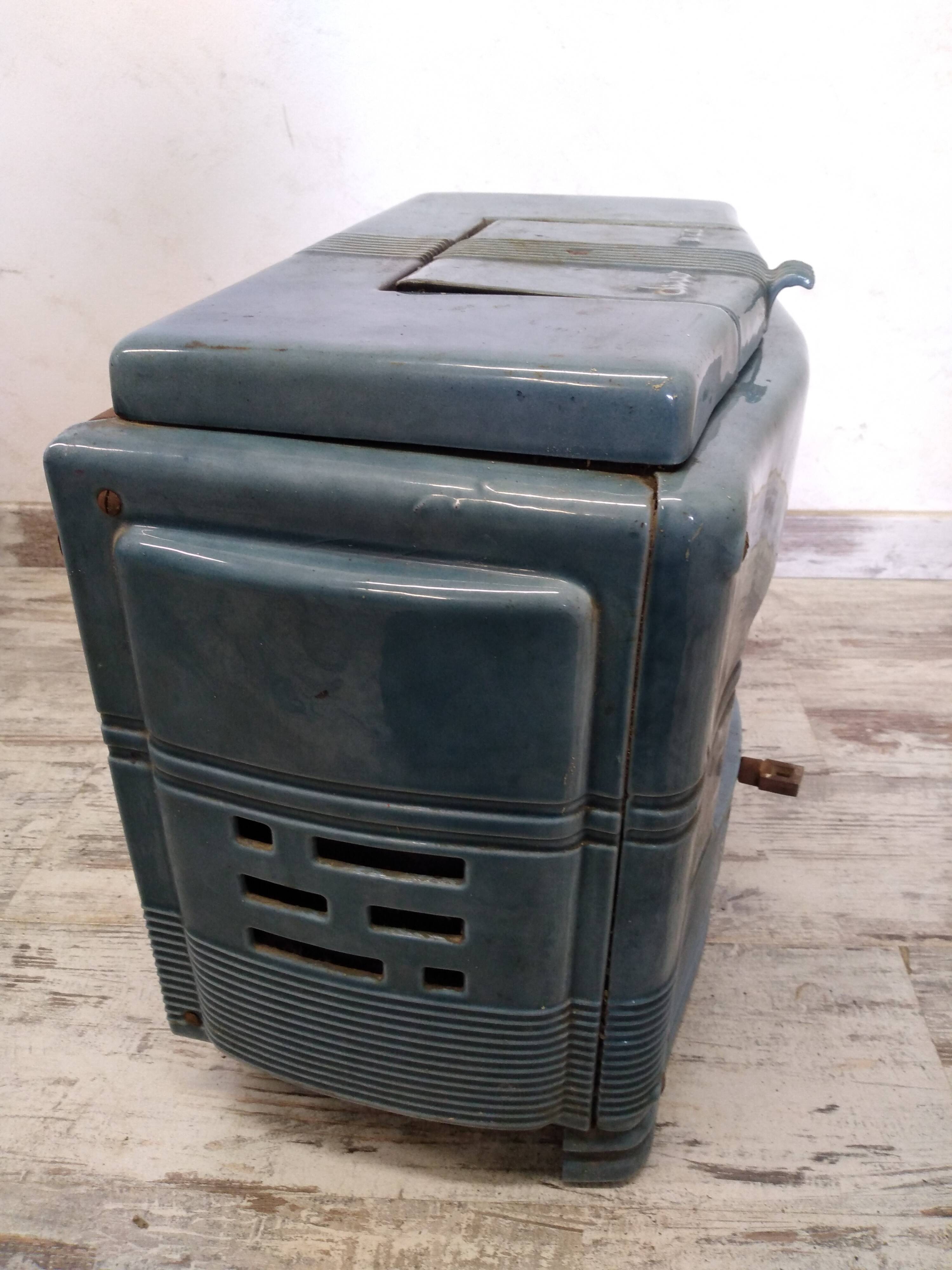 Poêle en fonte émaillée ancien bleu