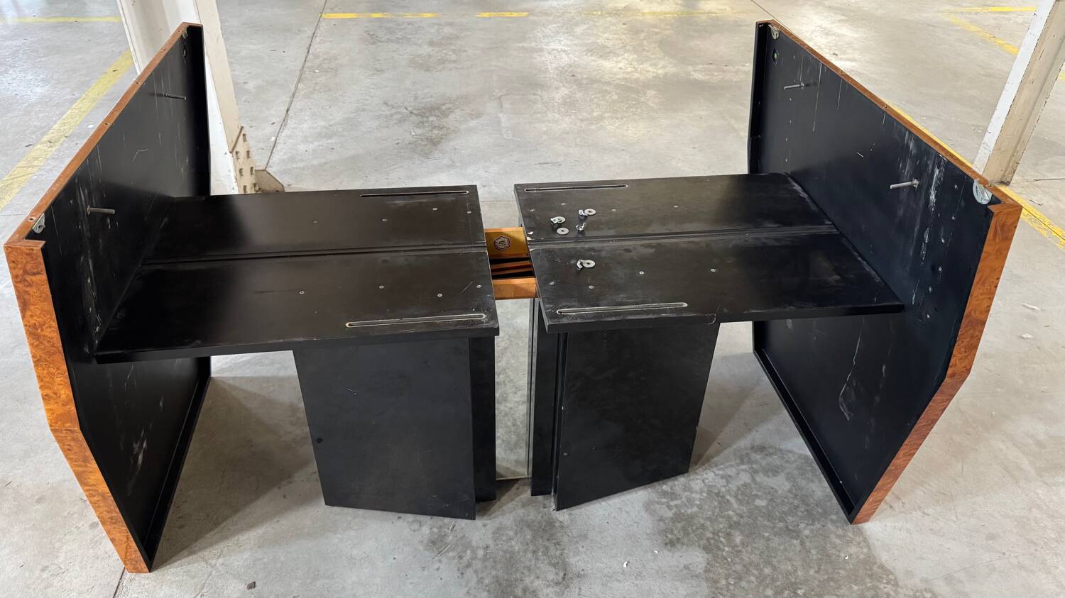 Roche et Bobois dining table, 1980