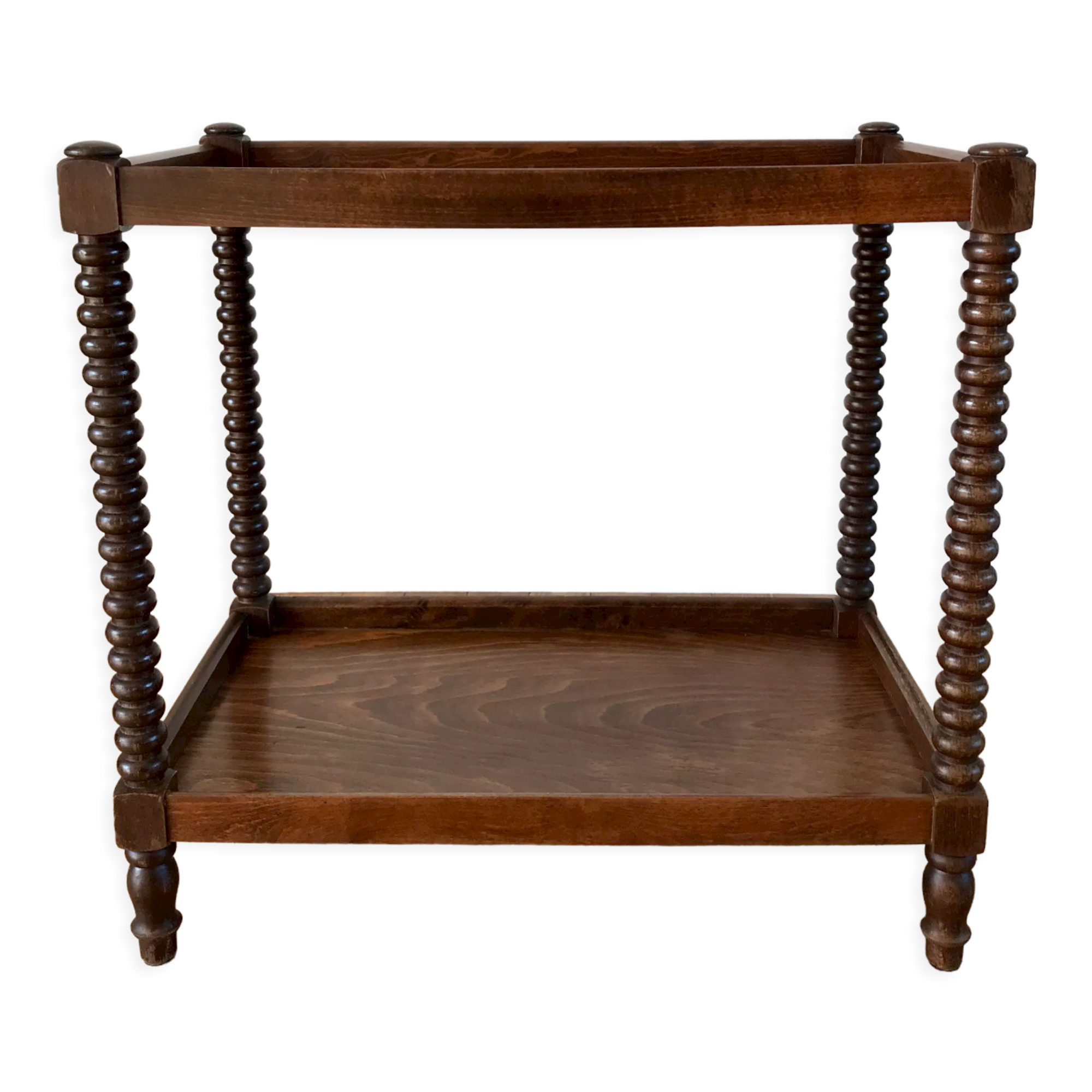 Wooden service turned 70s