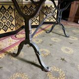 Bistro table in wrought iron and polished marble