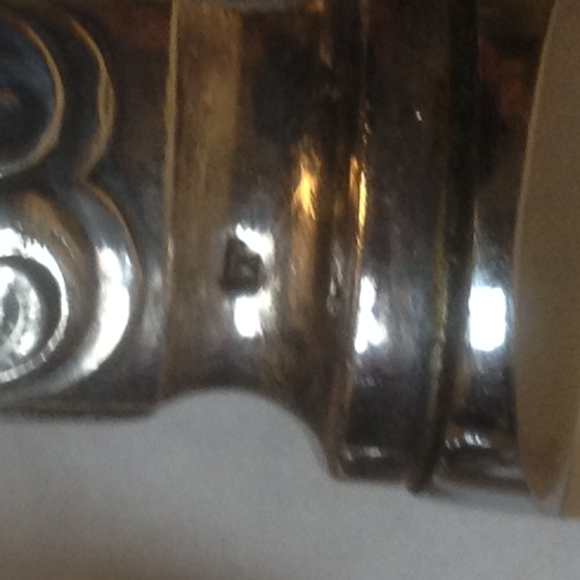 24 silver metal knives and Louis XV style stainless steel blade