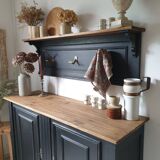 Oak shelf coat rack