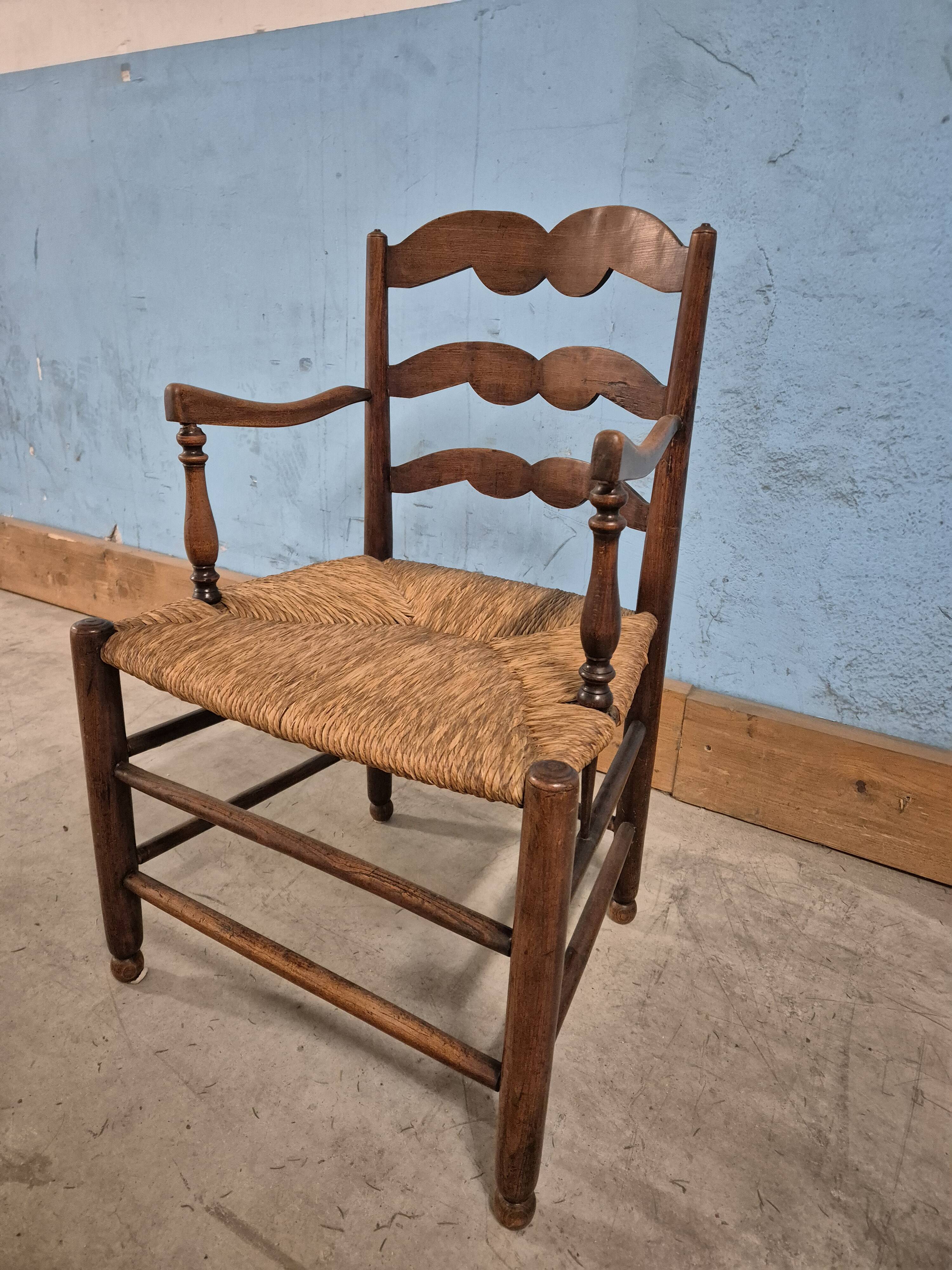 Armchair with straw seat