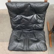 Set of 3 Norwegian Mi-Century Style Siesta Lounge Chairs and Glass Side Table by Ingmar Relling for Westnofa