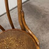 Thoet chair signed seating pressing