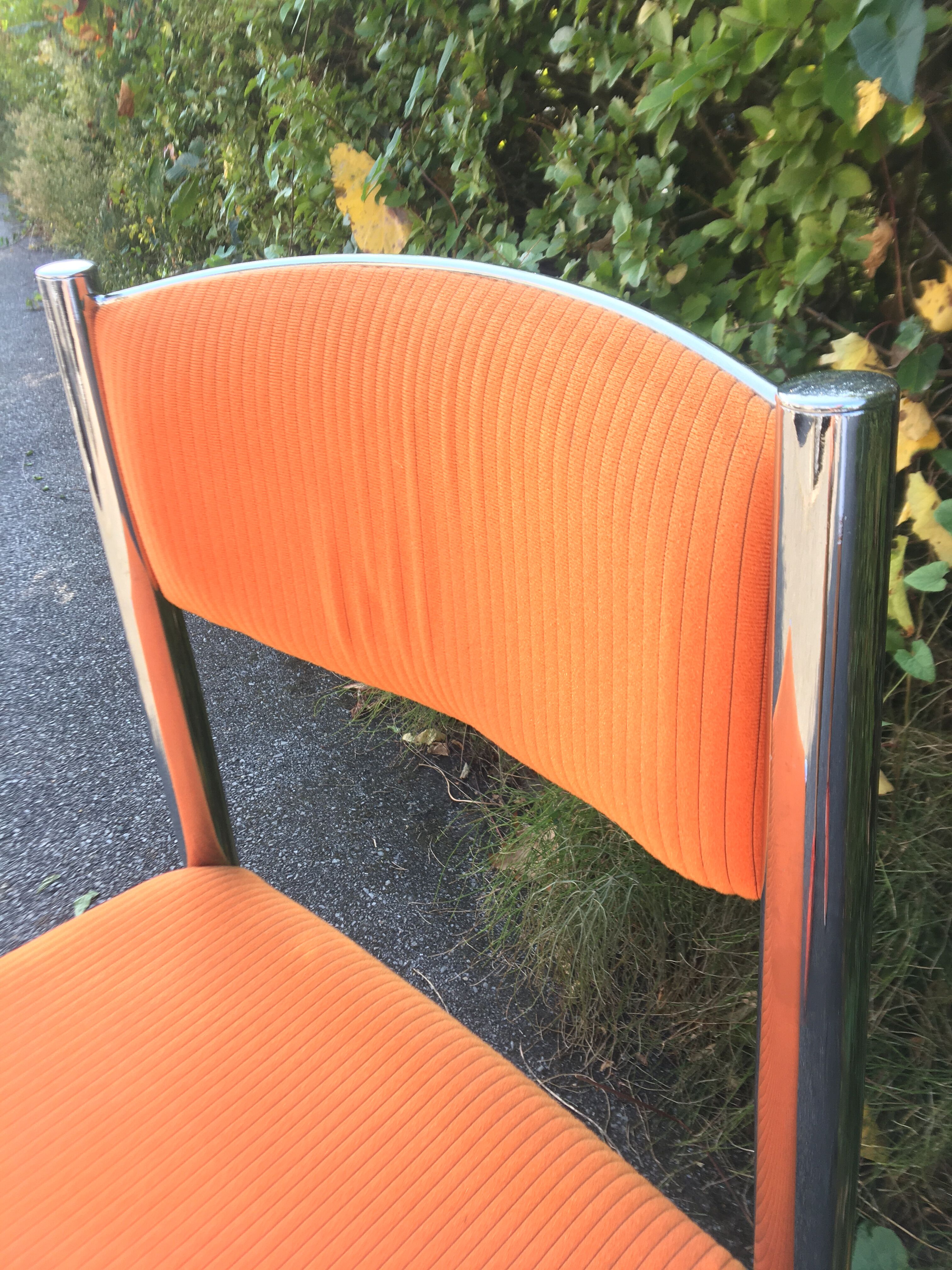 Ensemble 3 chaises acier chromé avec 1 tabouret 70’s