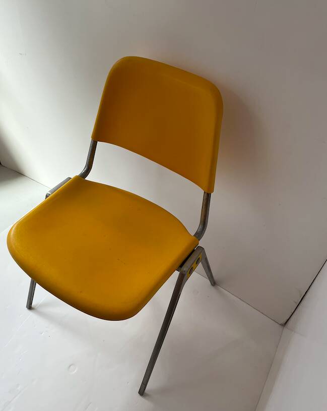Vintage yellow metal chair Don Albinson for Knoll