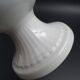 Vase Médicis, en porcelaine blanche, fabrique allemande