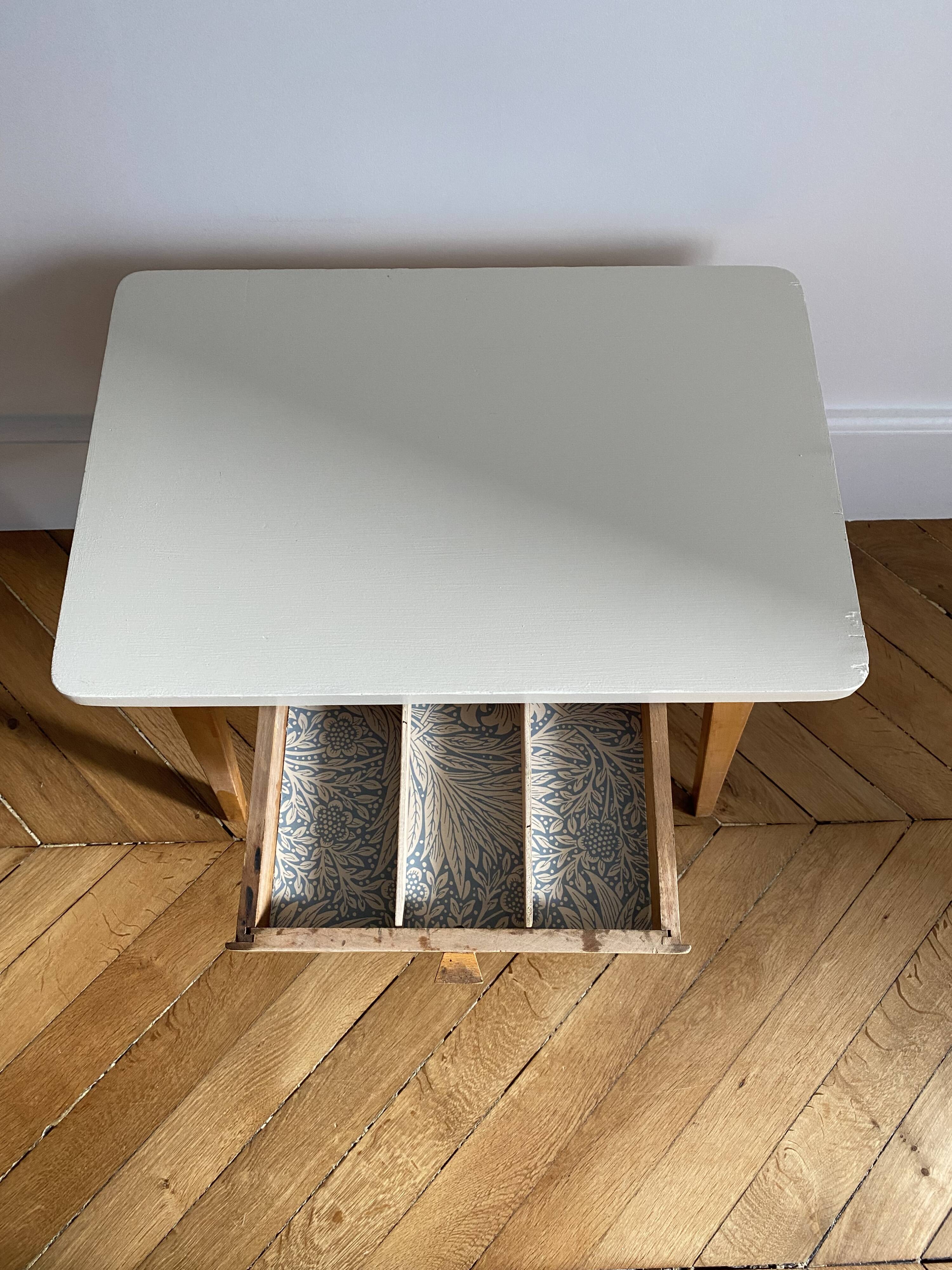 Children's desk side table