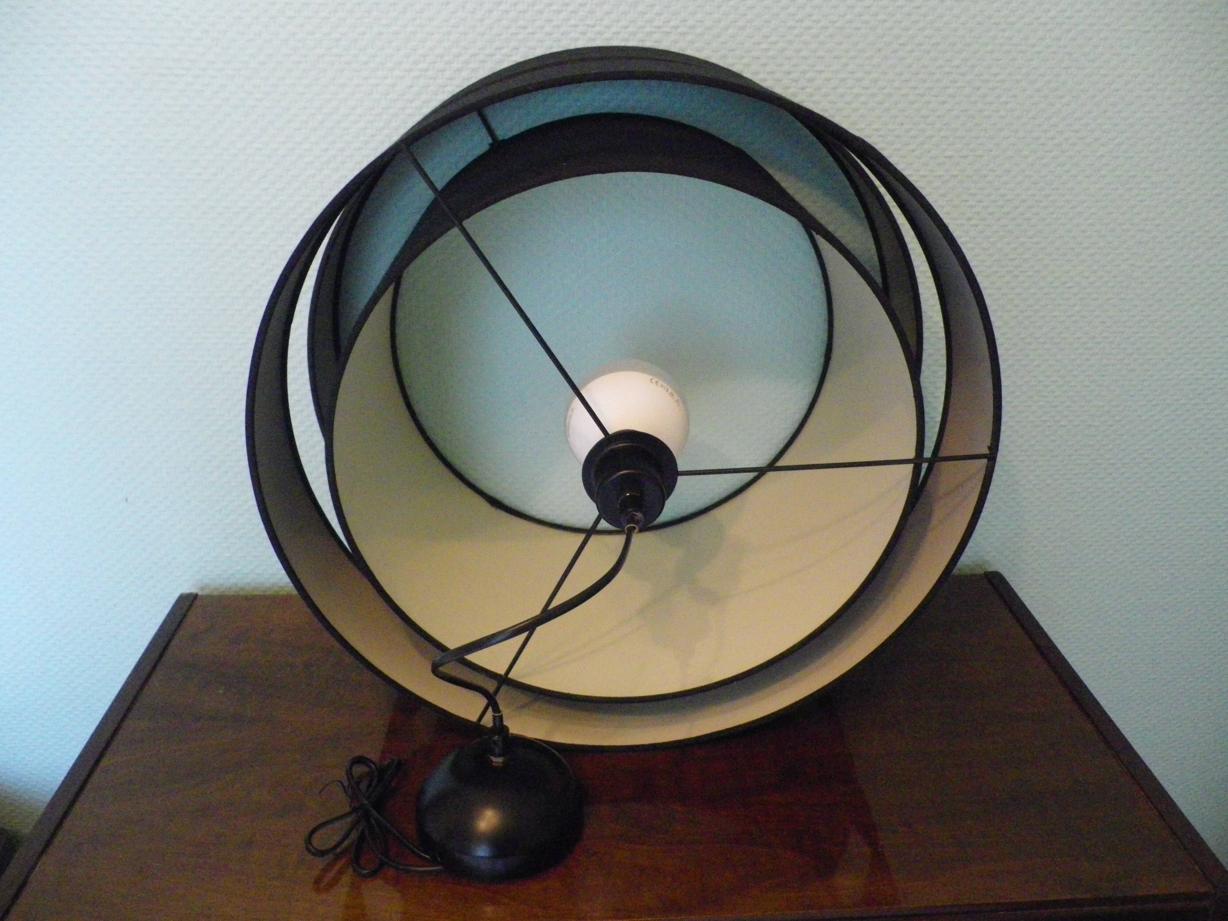 Pendant light