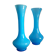 Deux soliflores en verre bleu