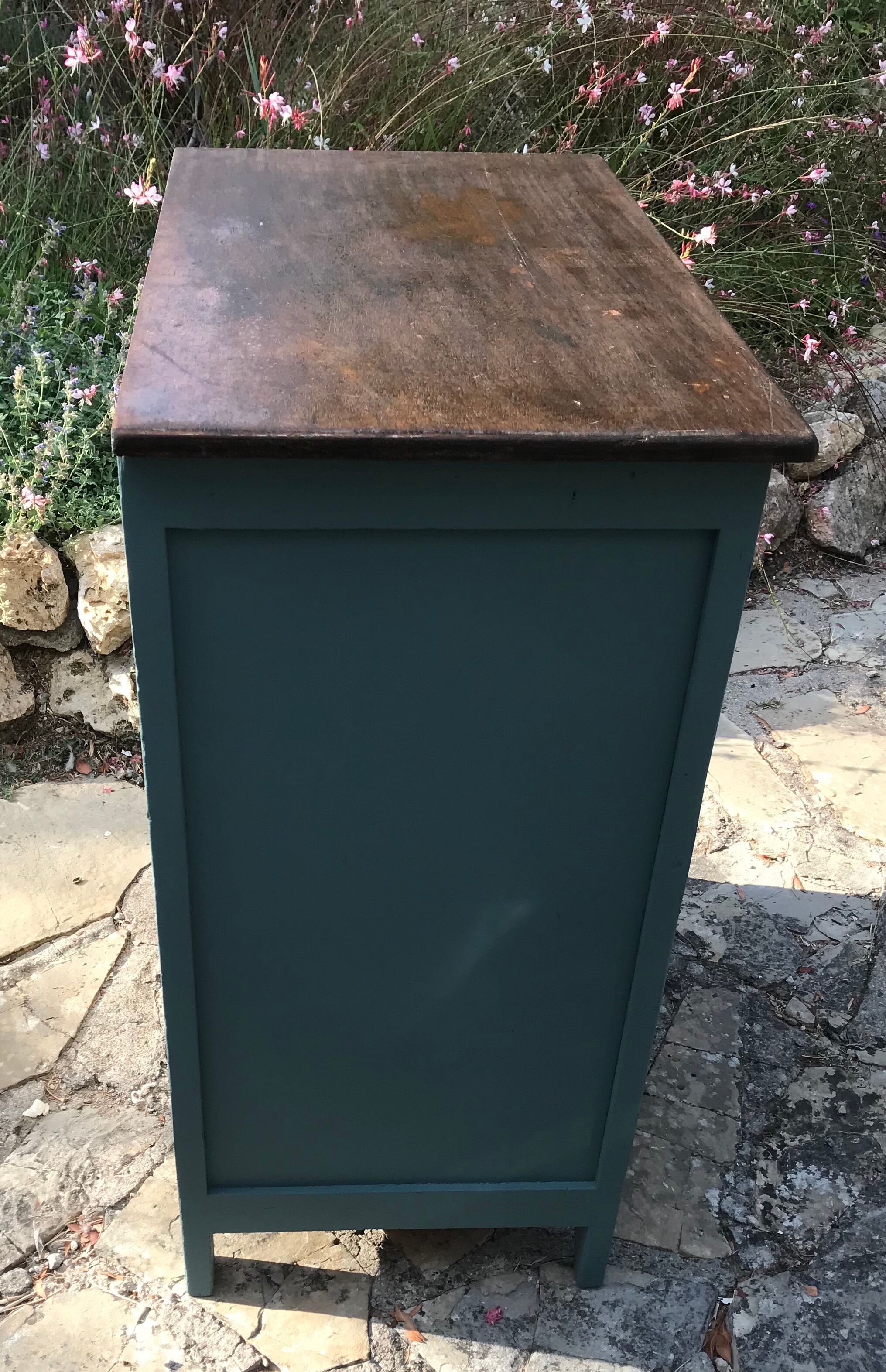 Renovated vintage commodity