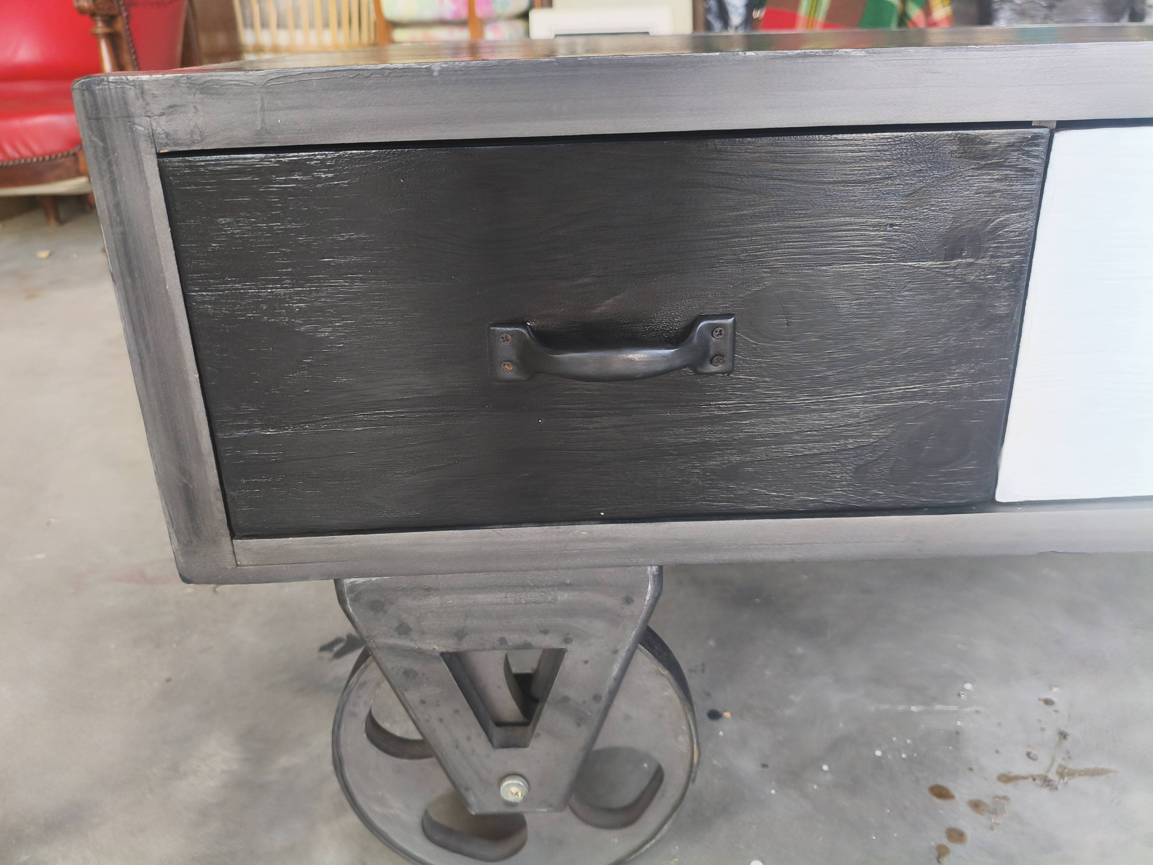 Table basse industrielle