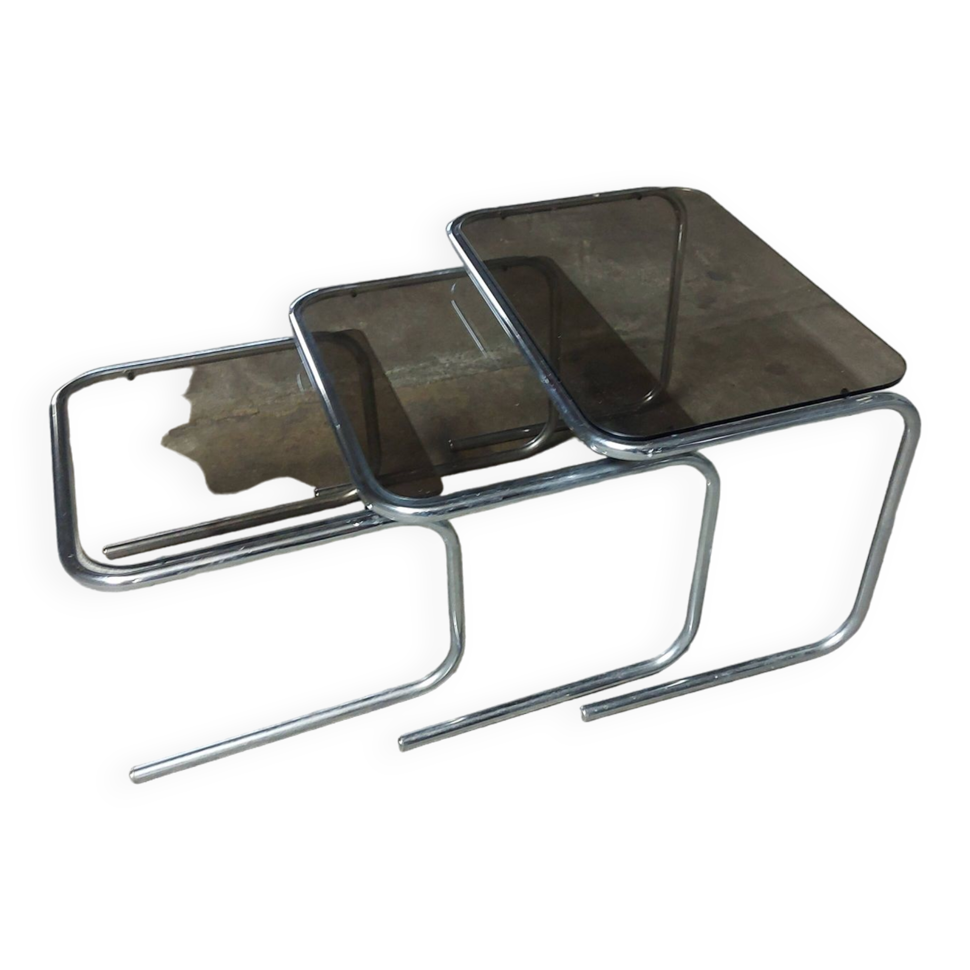 3 vintage nesting tables 70'S