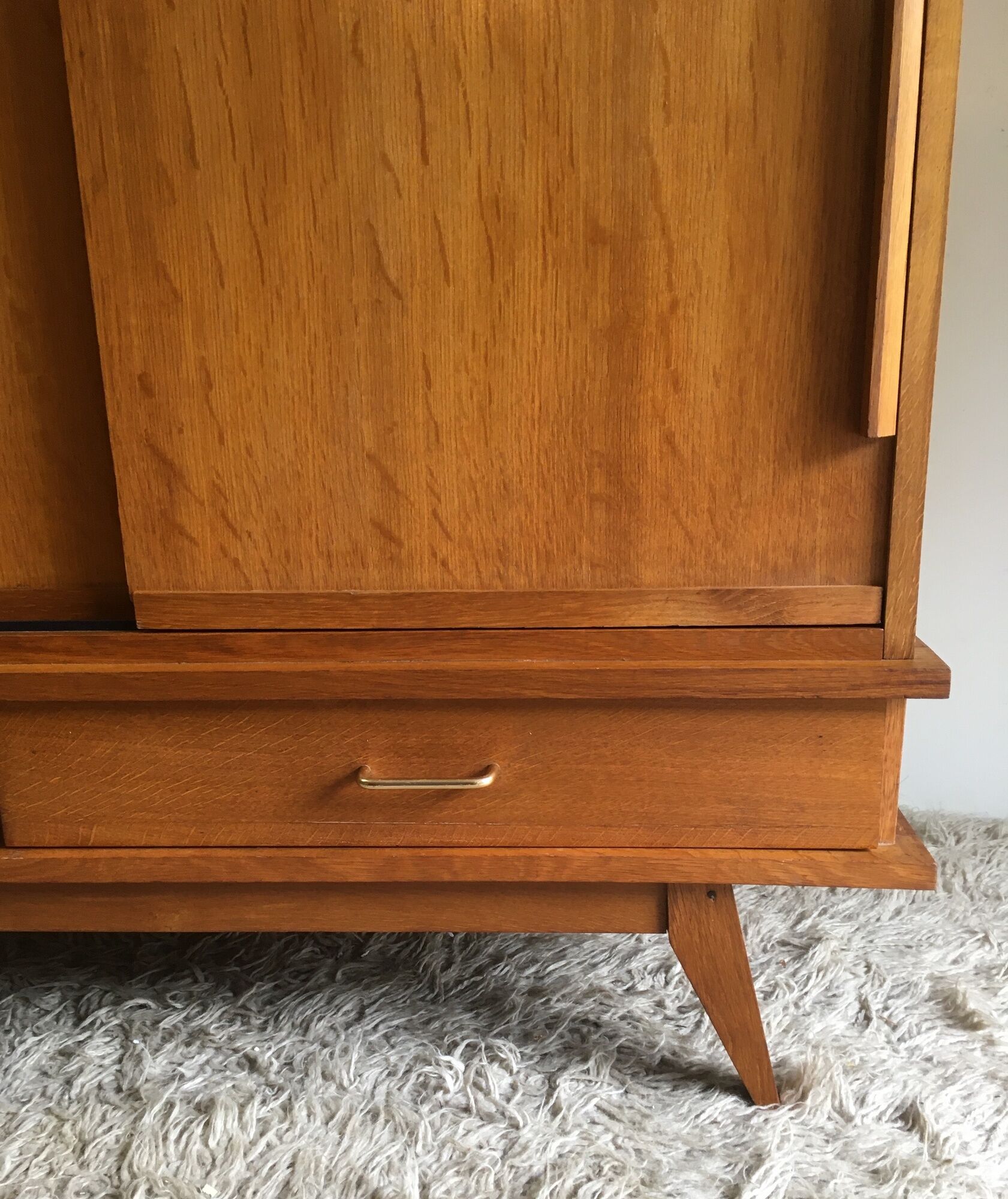 Compas feet and sliding doors cabinet - 1950s