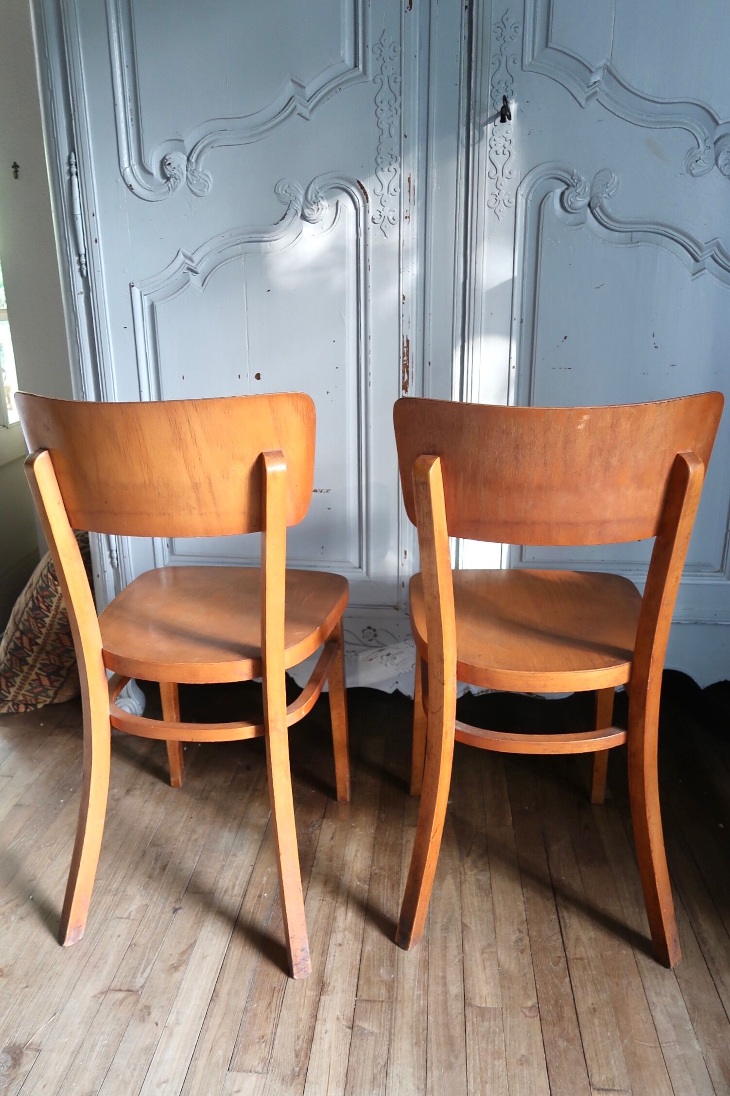 Lot de 2 chaises bistrot Thonet