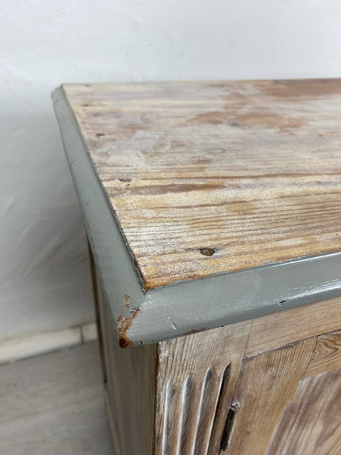 Little Parisian buffet