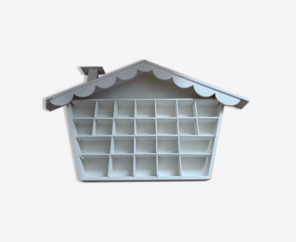 Maison étagère rangement déco