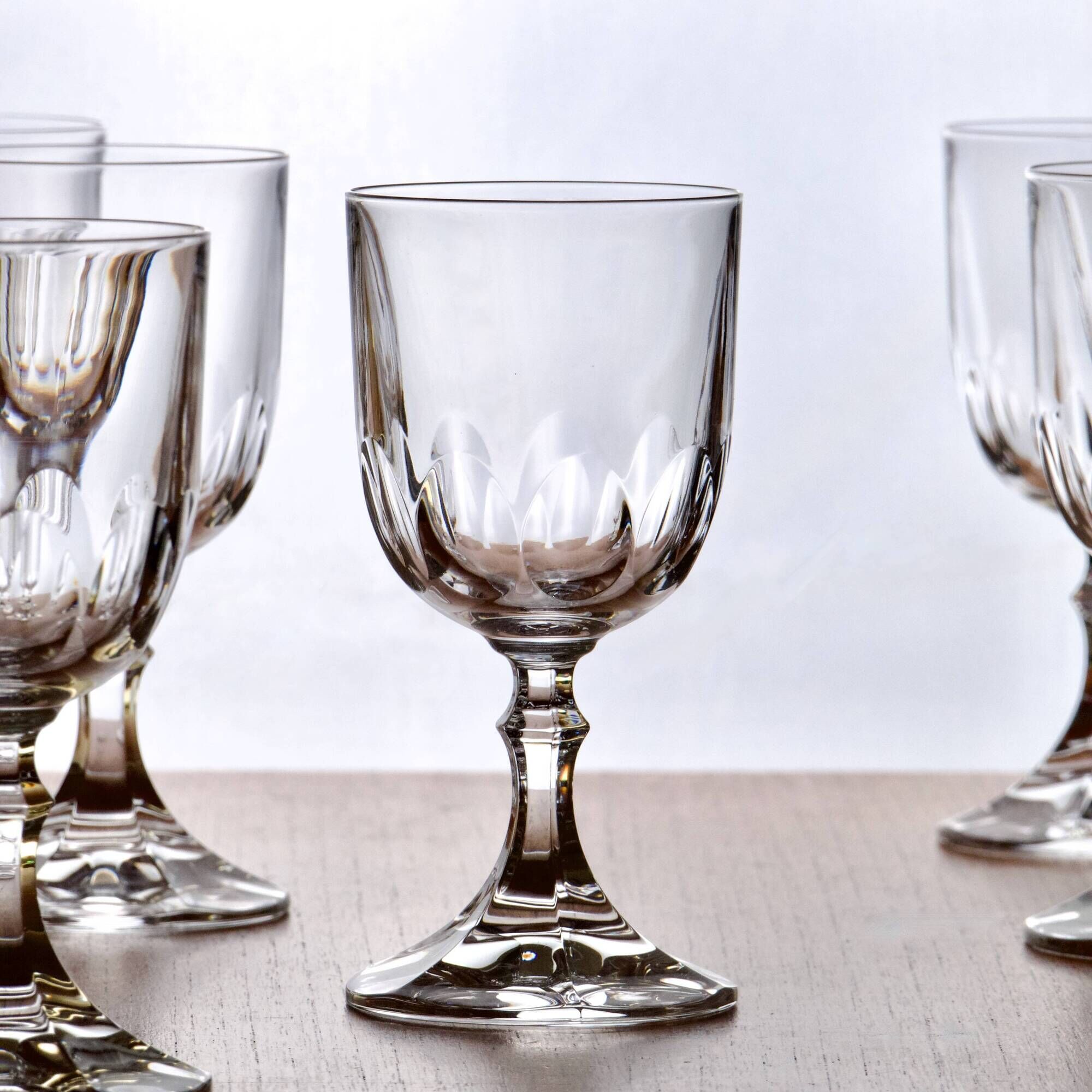 Set of 6 antique wine glasses in pearl-cut crystal