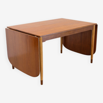 Danish Teak Extending Dining Table by Børge Mogensen for Søborg, 1950s